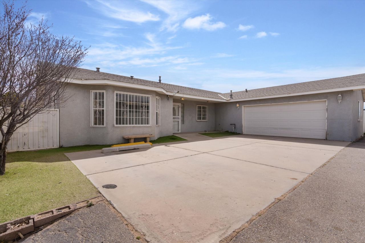 2528 Coors Boulevard Sw, Albuquerque, NM 87121 Main Photo
