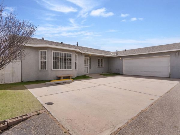 2528 Coors Boulevard SW, Albuquerque, NM 87121