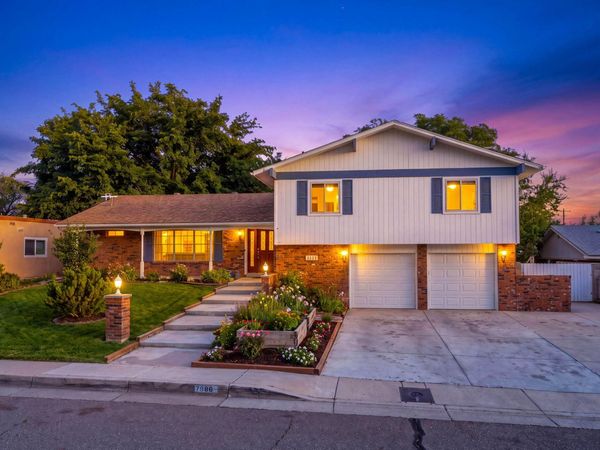 7908 SIERRA AZUL Avenue NE, Albuquerque, NM 87110