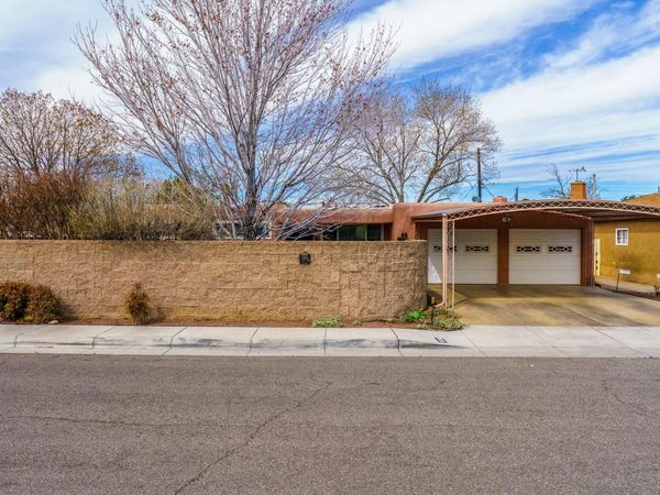 1801 JUNE Street NE, Albuquerque, NM 87112