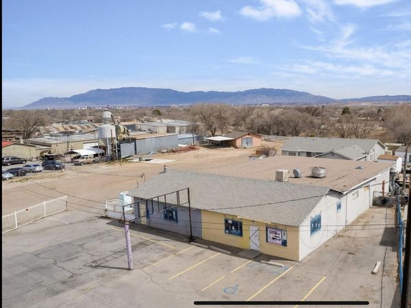 2528 Coors Boulevard SW, Albuquerque, NM 87121