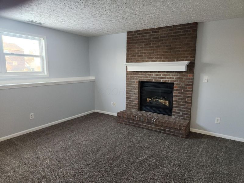 444 Voyager Drive, Groveport, OH 43125 Photo 5