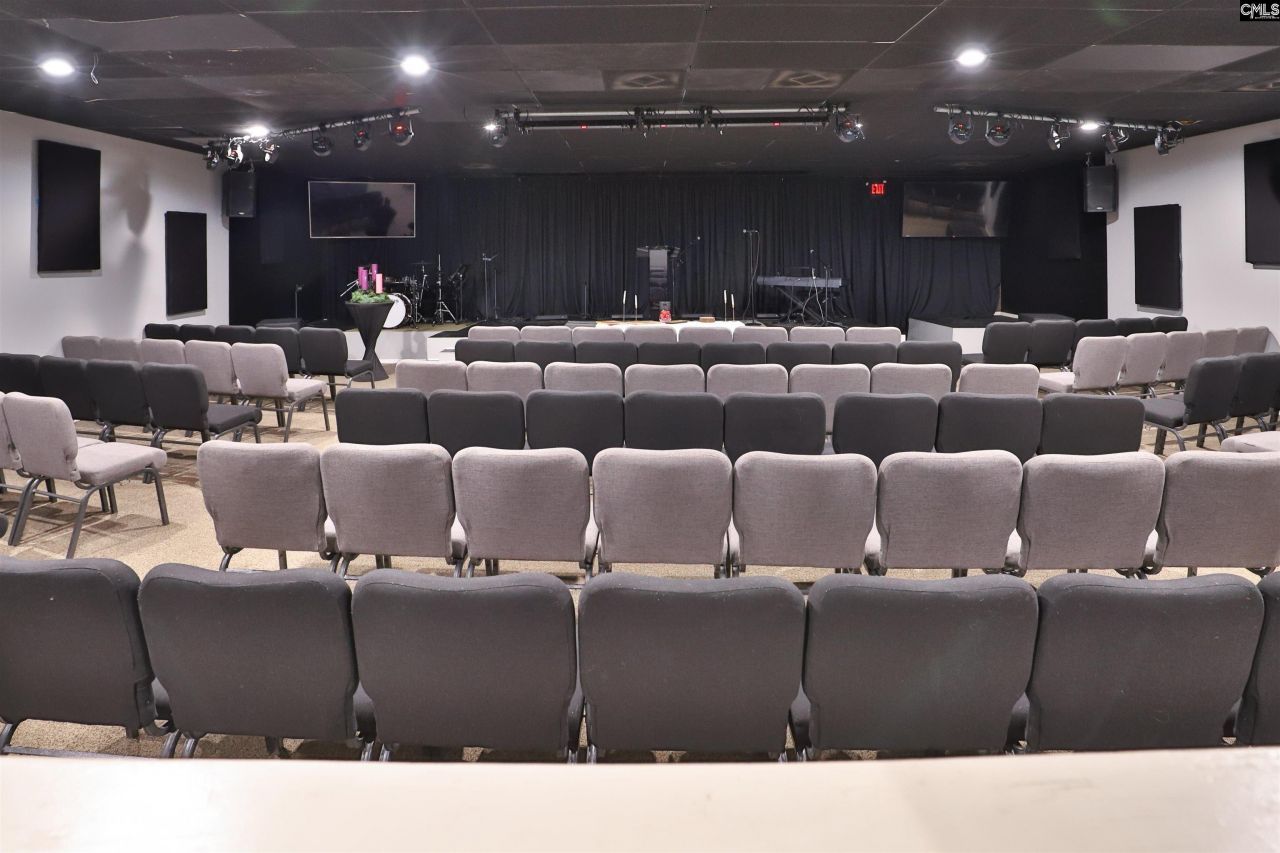 2101 Kennerly Road Photo 8