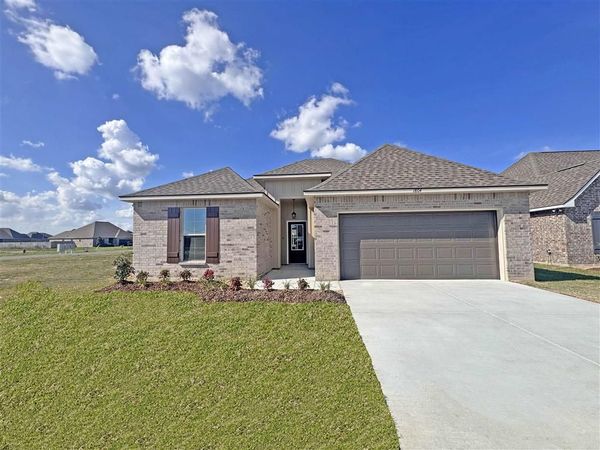 1804 FRENCH QUARTER Drive, Lake Charles, LA 70611