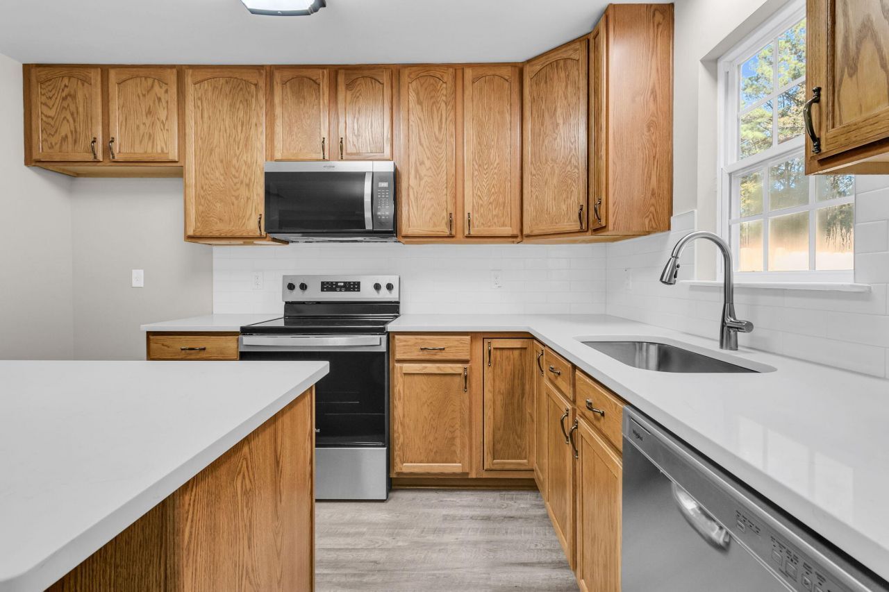 203 Towering Pine Drive Photo 14