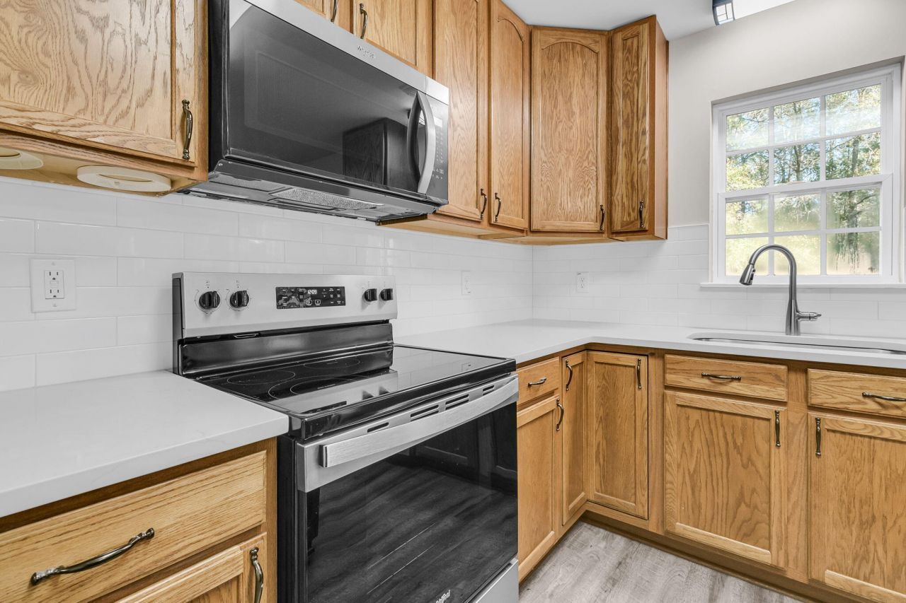 203 Towering Pine Drive Photo 16