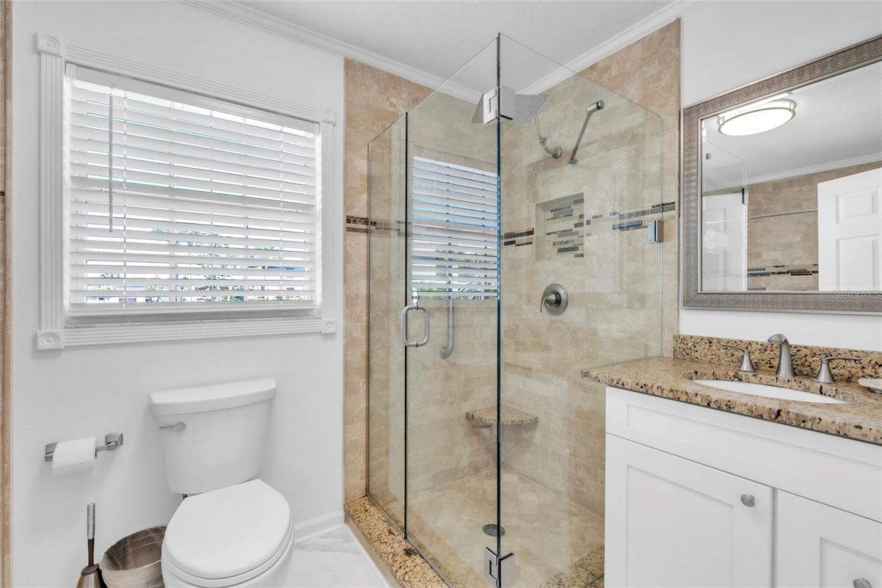 517 42nd Street, Holmes Beach, FL 34217 Photo