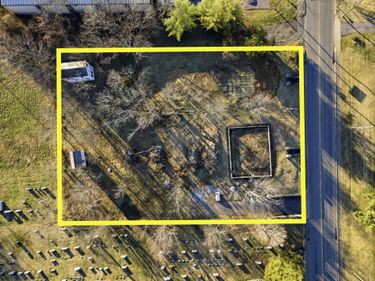 416-420 W 2nd Street, Perryville, KY 40468