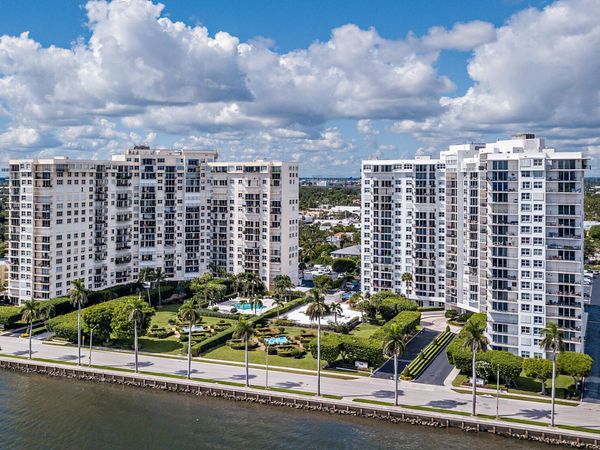 1801 S Flagler Drive, Unit 1604, West Palm Beach, FL 33401