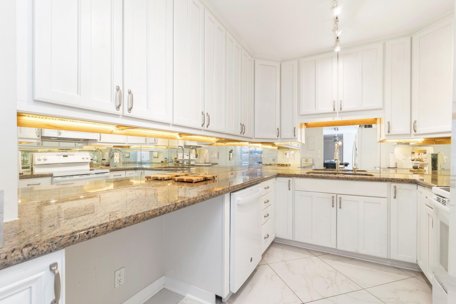 1801 S Flagler Drive, Unit 1604, West Palm Beach, FL 33401 Photo