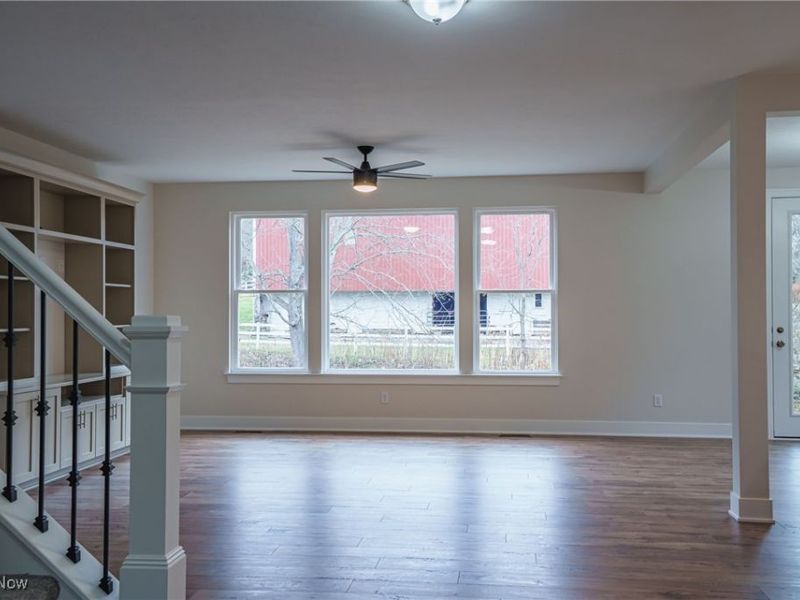 2938 S Hametown Road, Barberton, OH 44203 Photo 2