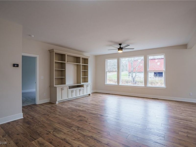 2938 S Hametown Road, Barberton, OH 44203 Photo 9