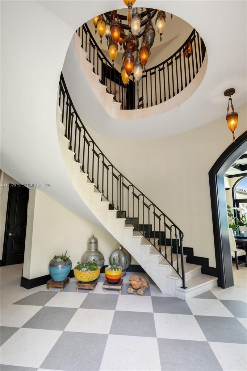 10330 W Broadview Dr, Bay Harbor Islands, FL 33154 Photo