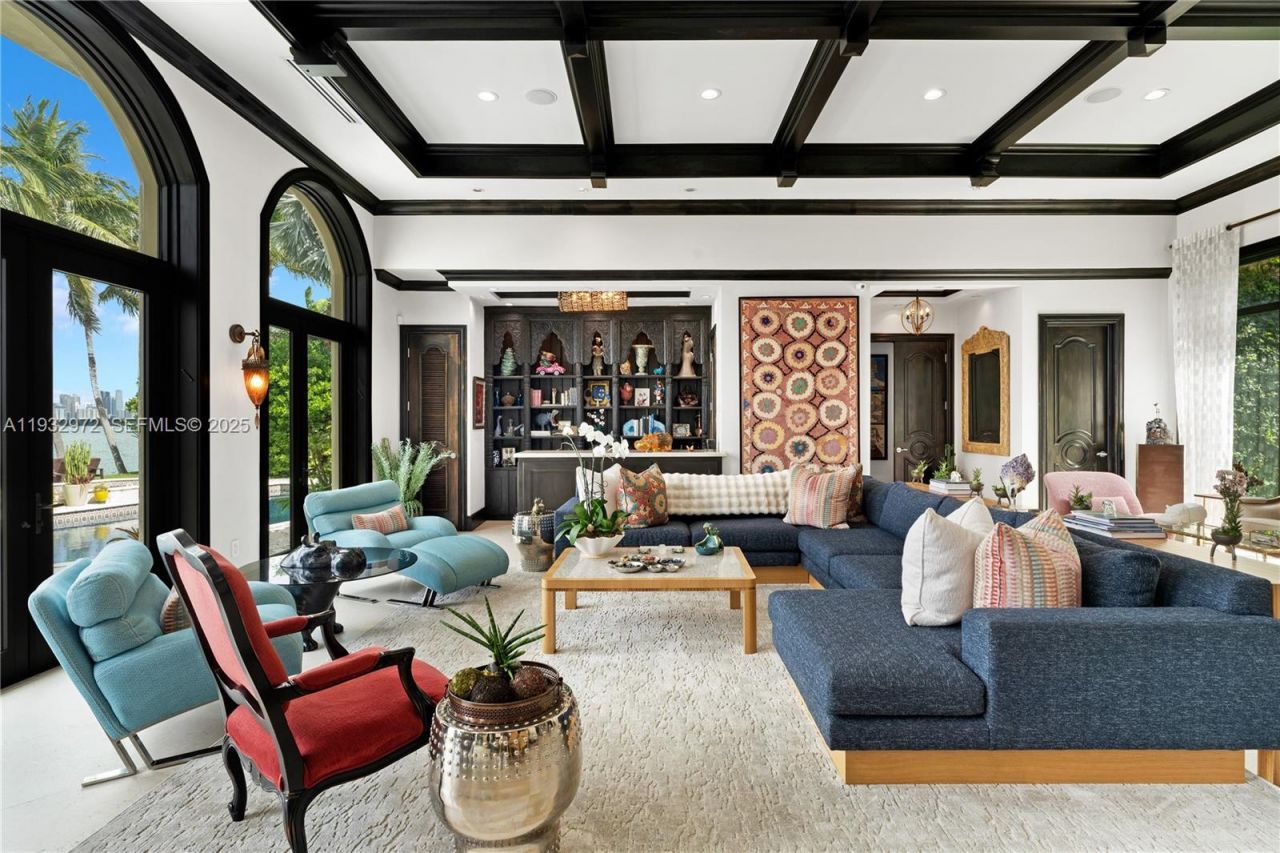 10330 W Broadview Dr, Bay Harbor Islands, FL 33154 Photo