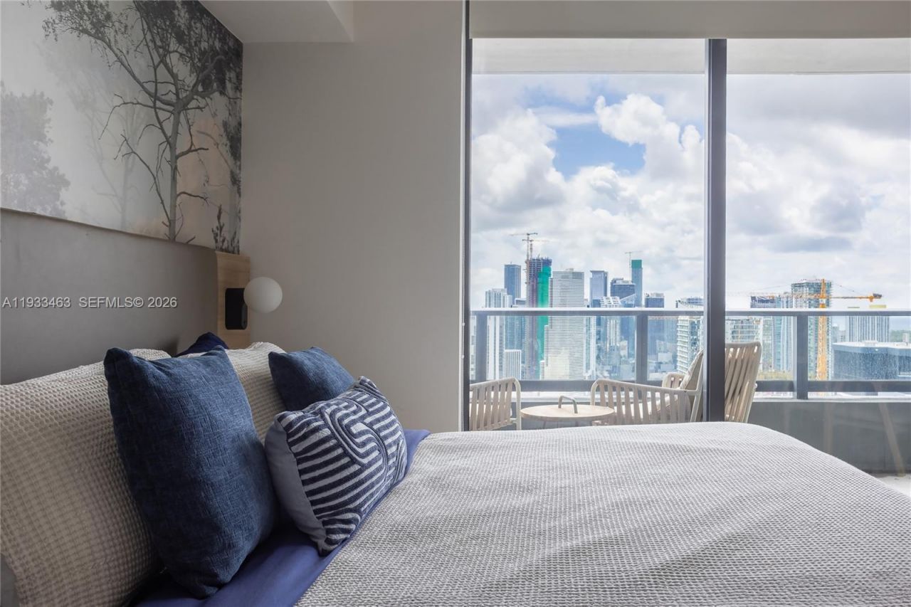 159 NE 6th St, Unit 4010, Miami, FL 33132 Photo