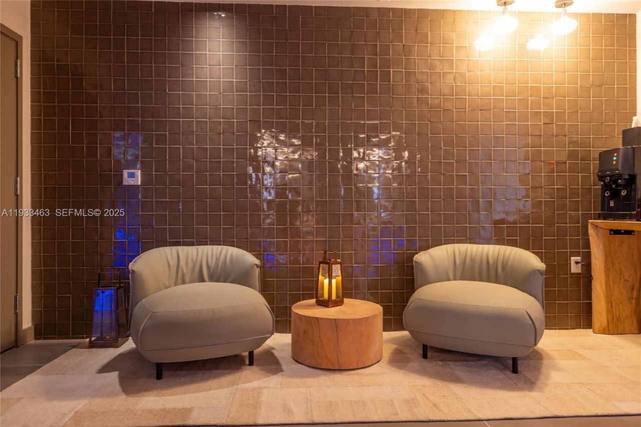 159 NE 6th St , Unit 4010, Miami, FL 33132 Photo