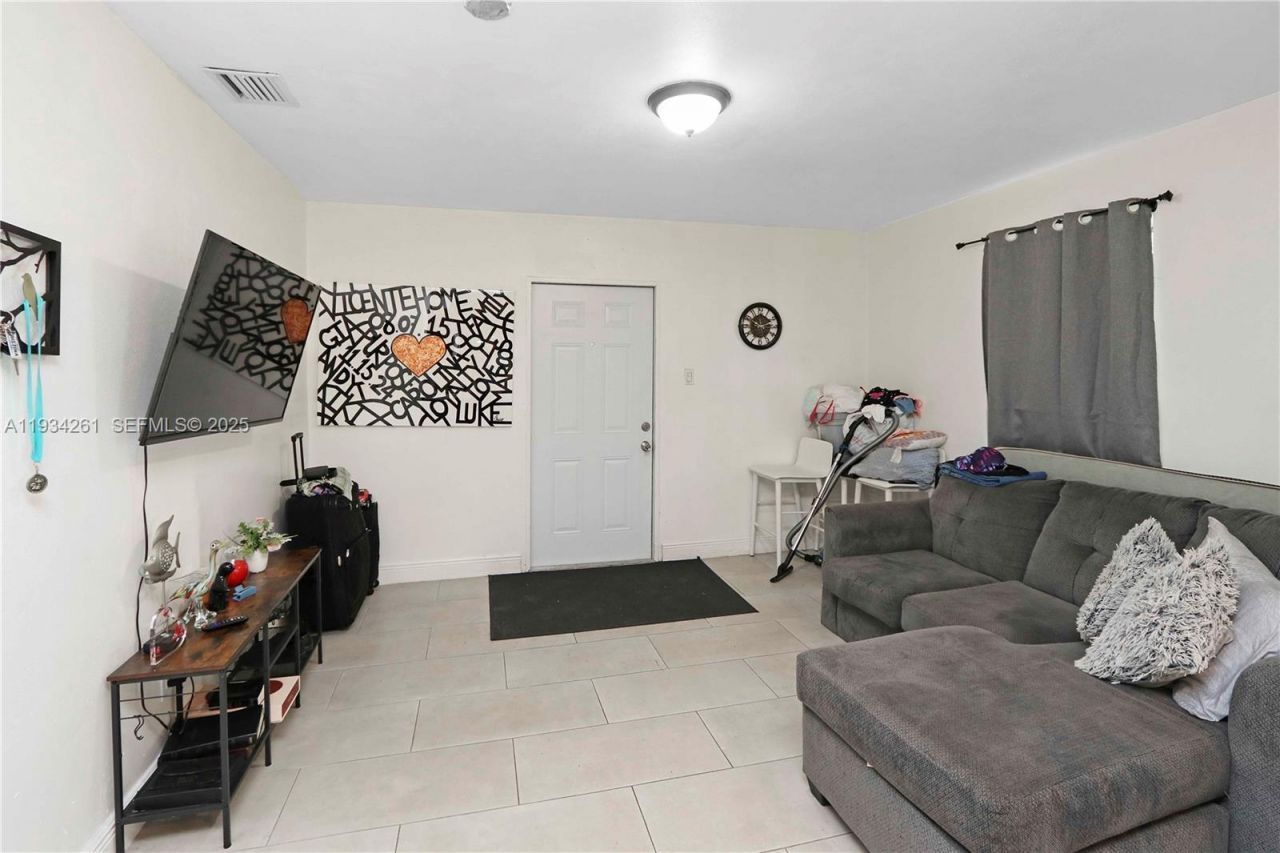 514 NW 21st St, Homestead, FL 33030 Photo