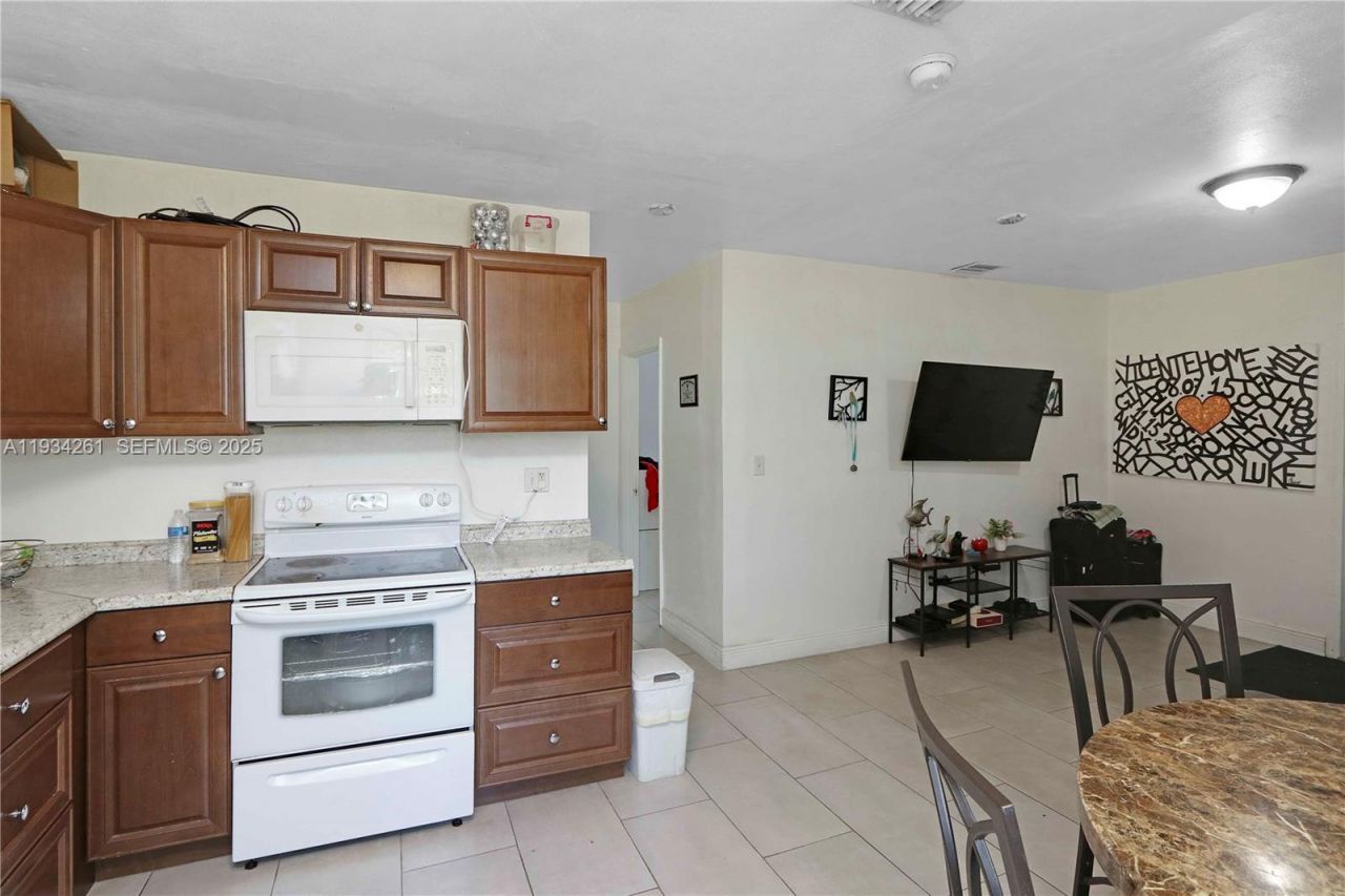 514 NW 21st St, Homestead, FL 33030 Photo