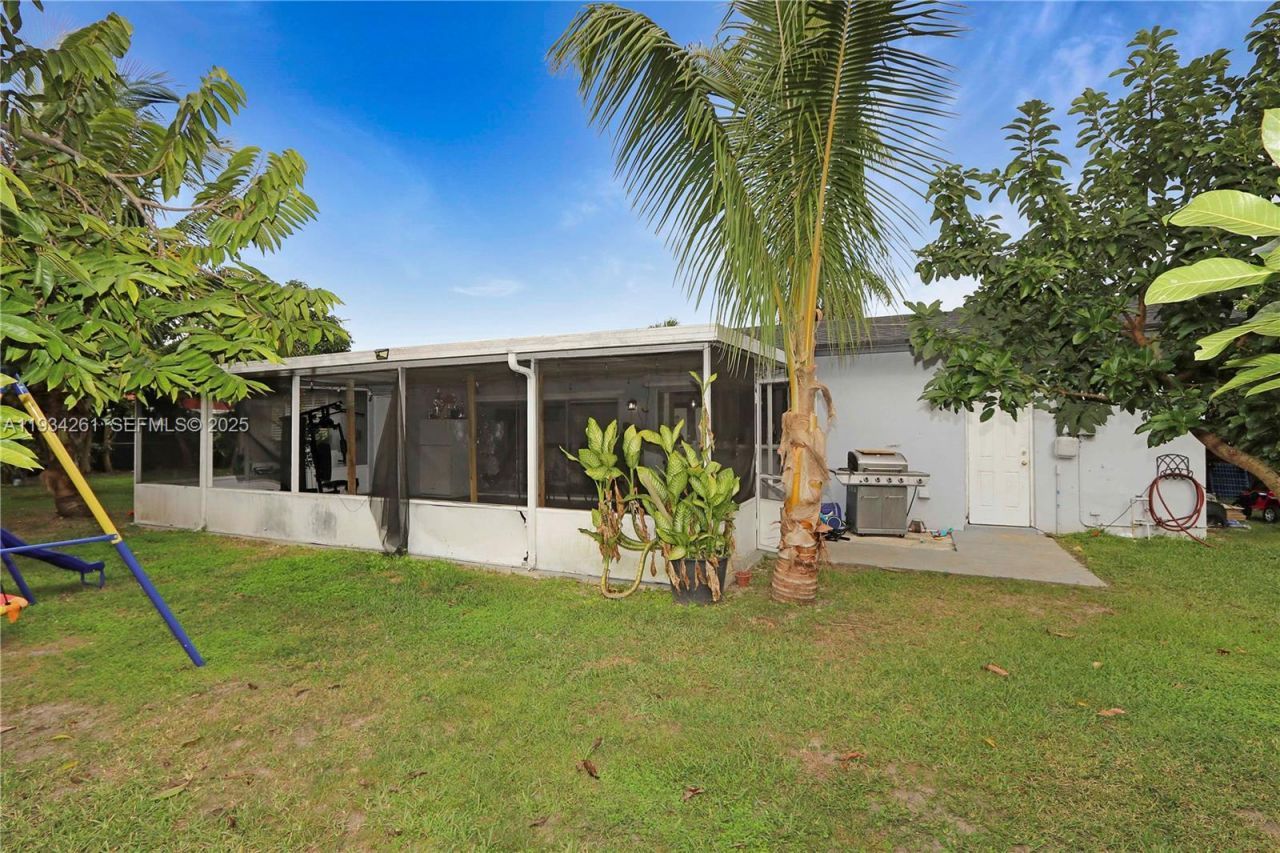 514 NW 21st St, Homestead, FL 33030 Photo