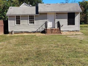 3718 N Westmoreland Road, Dallas, TX 75212