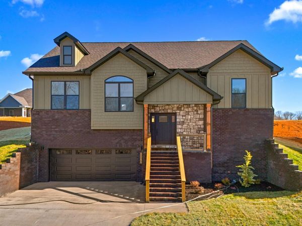 3086 Bridgewater Boulevard, Morristown, TN 37814