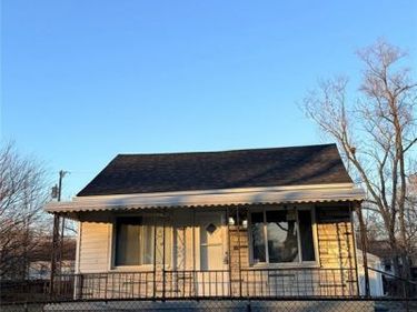 7027 Chalmers Avenue, Warren, MI 48091