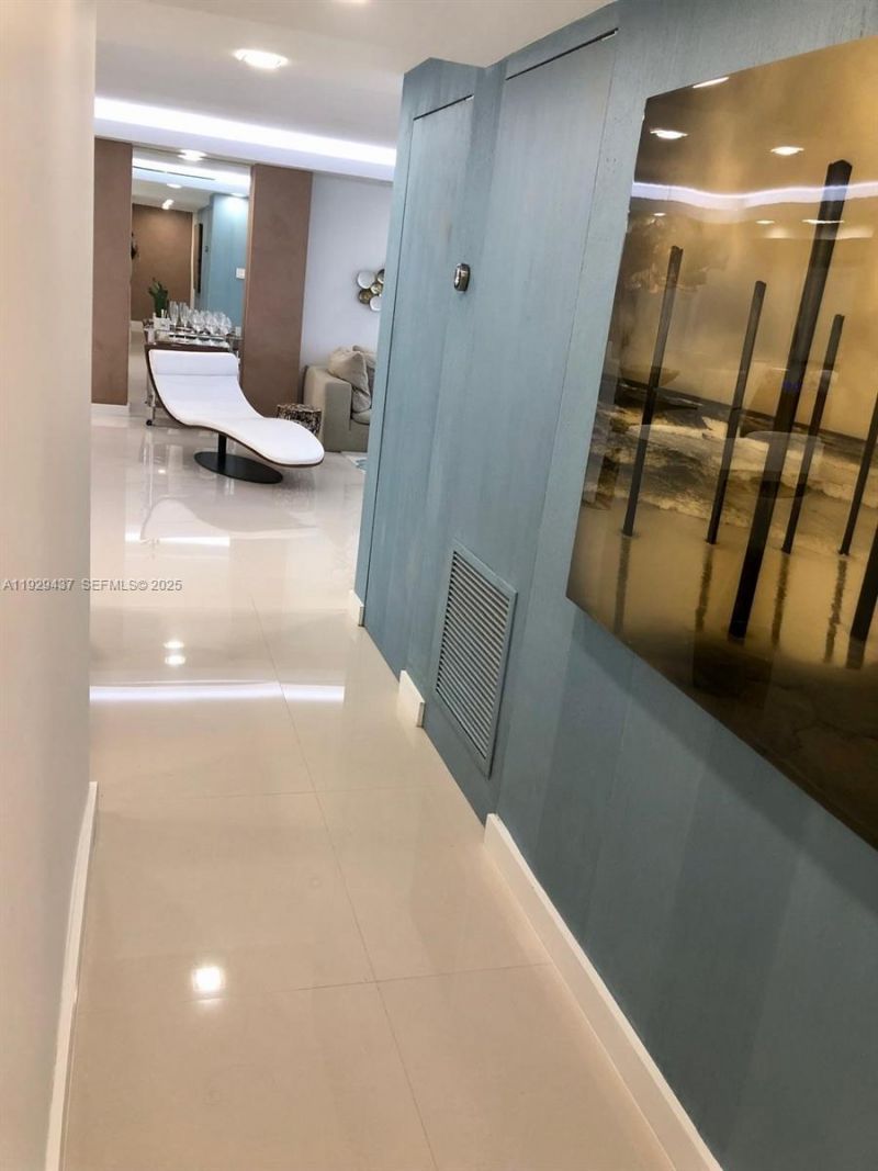 8877 Collins Ave, Unit 308, Surfside, FL 33154 Photo