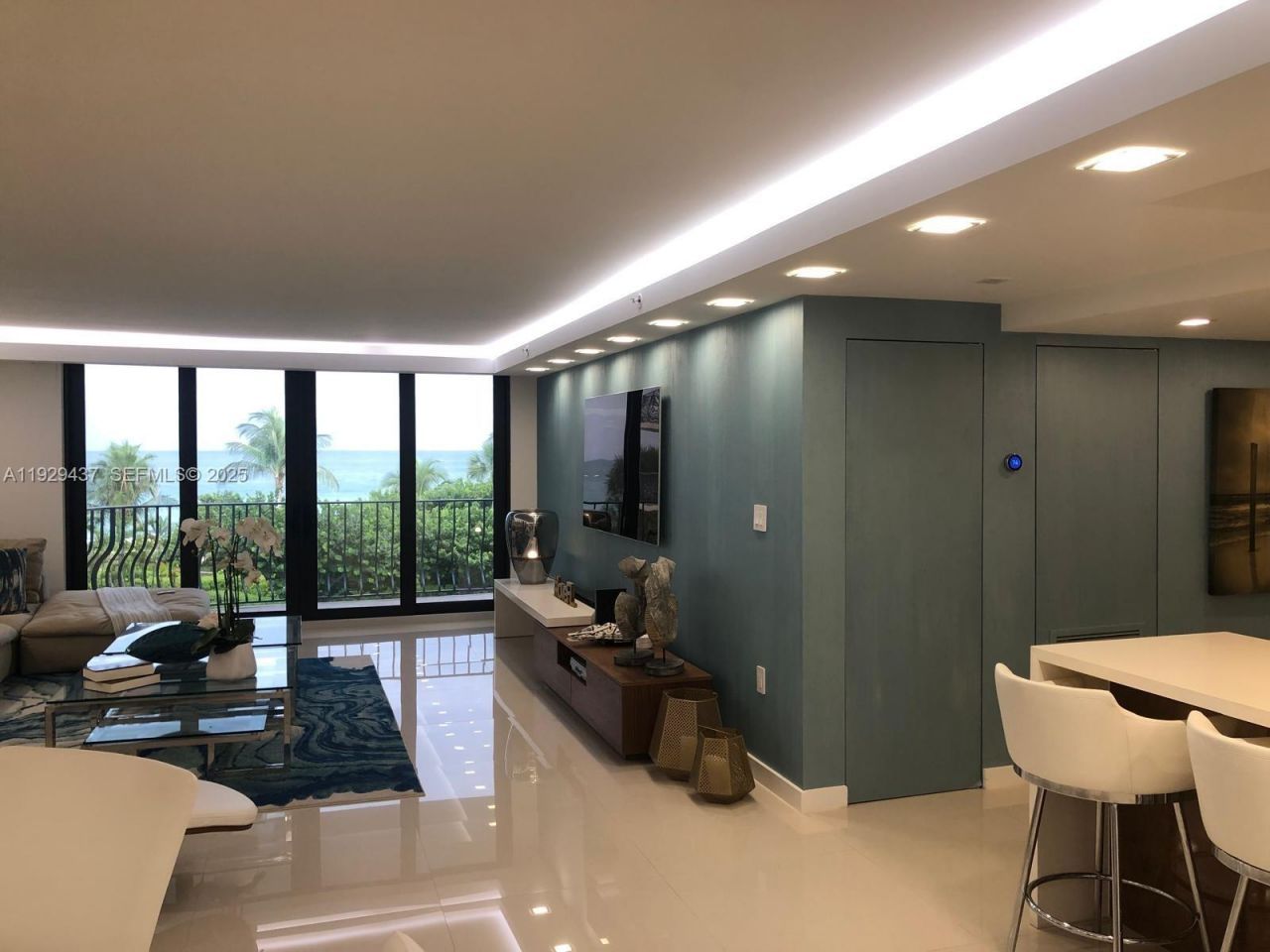 8877 Collins Ave, Unit 308, Surfside, FL 33154 Photo