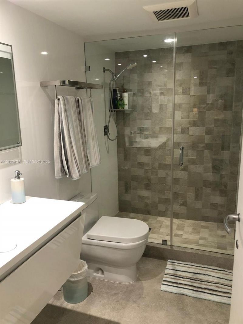 8877 Collins Ave, Unit 308, Surfside, FL 33154 Photo