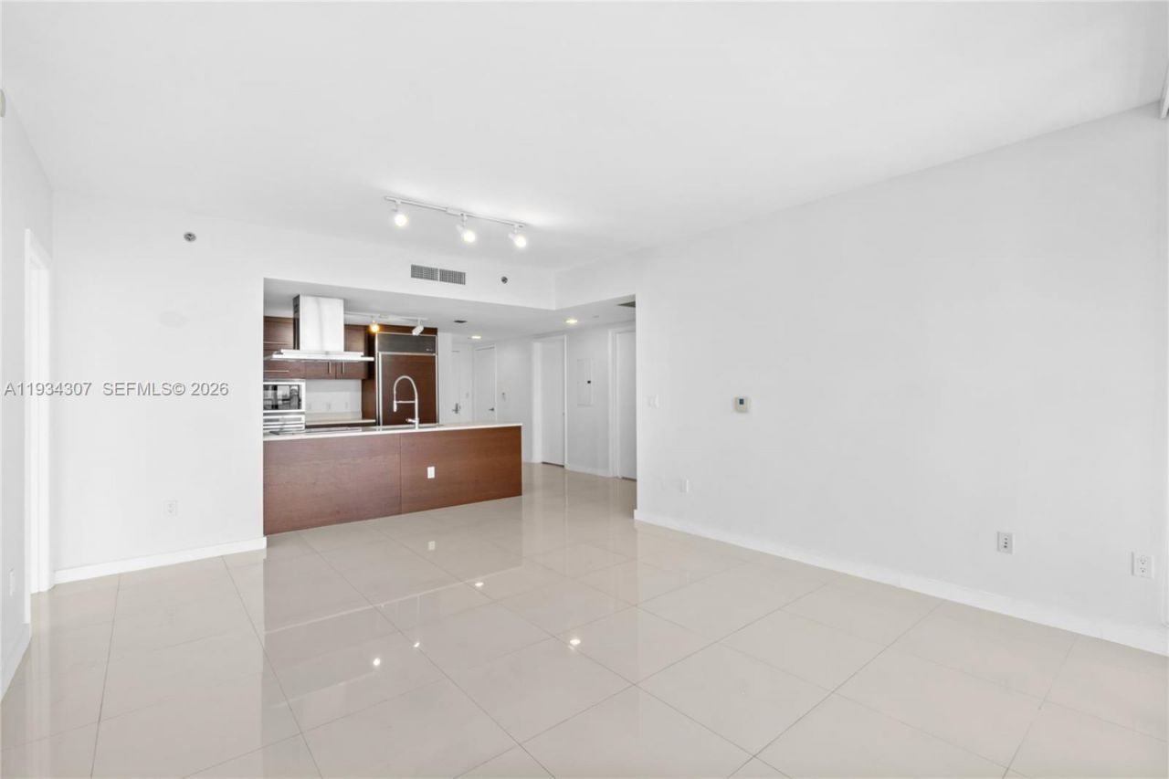495 Brickell Ave, Unit 4011, Miami, FL 33131 Photo
