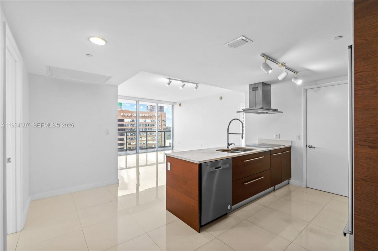 495 Brickell Ave, Unit 4011, Miami, FL 33131 Photo