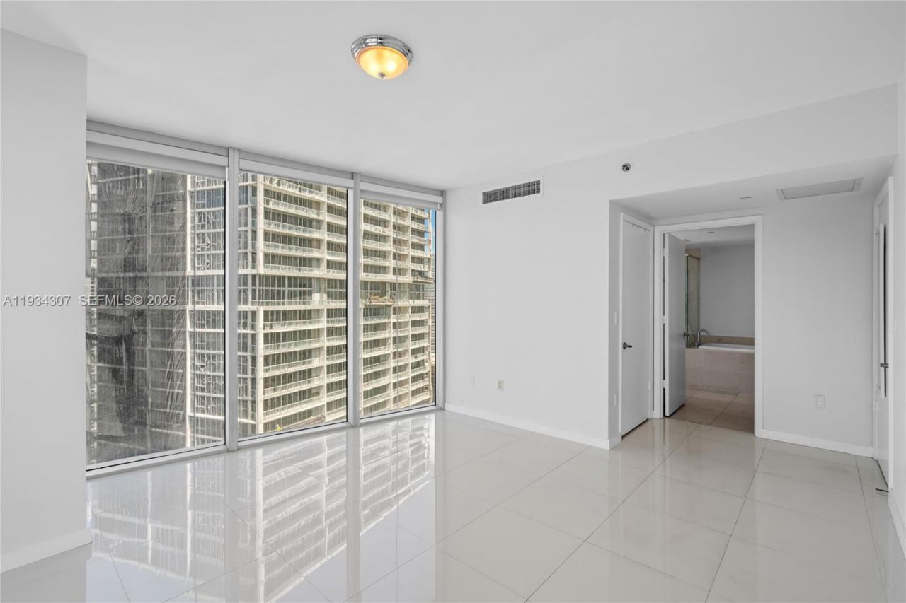 495 Brickell Ave, Unit 4011, Miami, FL 33131 Photo