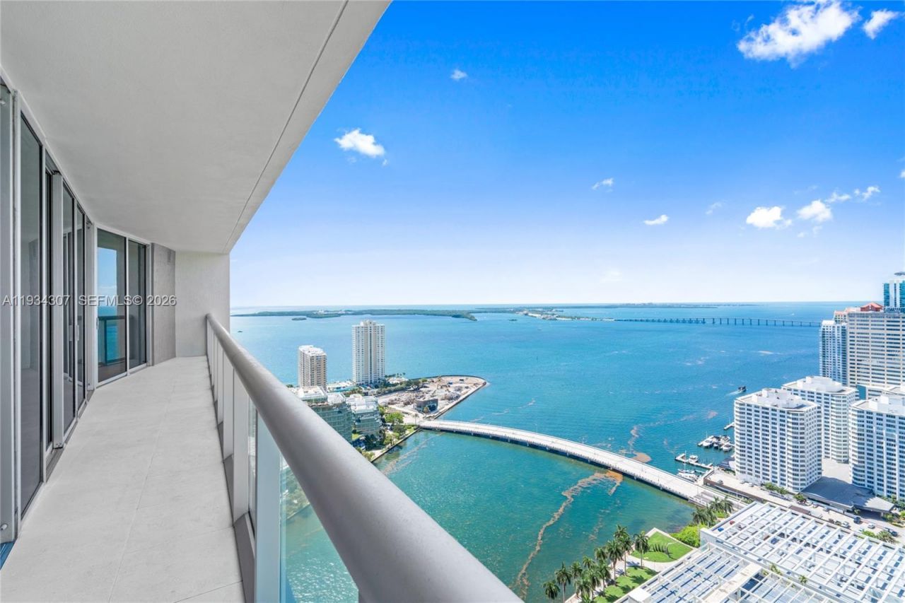 495 Brickell Ave, Unit 4011, Miami, FL 33131 Photo
