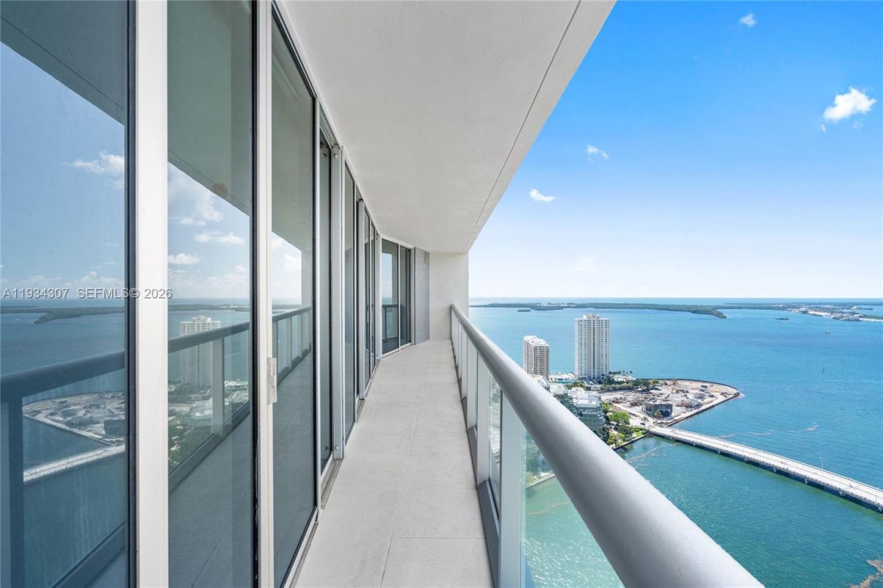495 Brickell Ave, Unit 4011, Miami, FL 33131 Photo