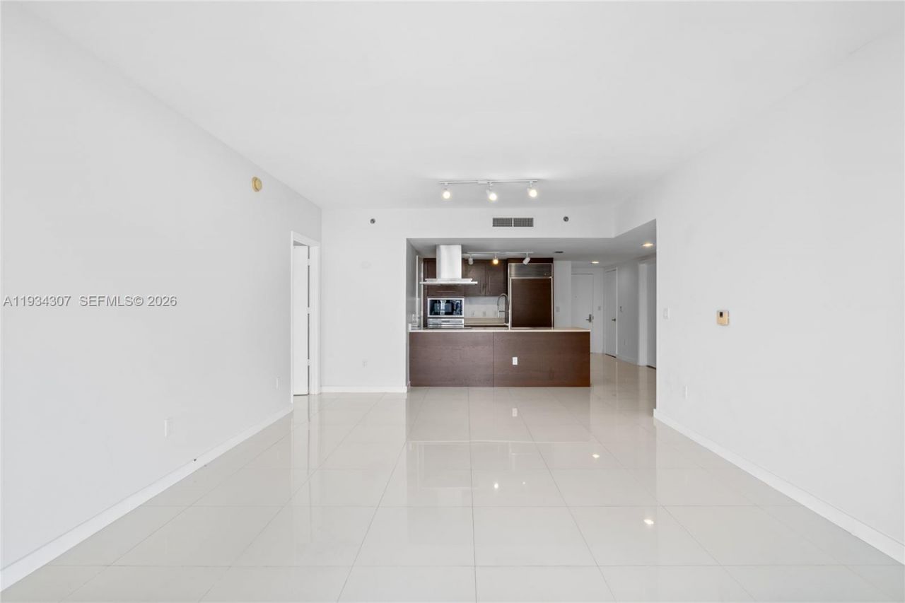 495 Brickell Ave, Unit 4011, Miami, FL 33131 Photo