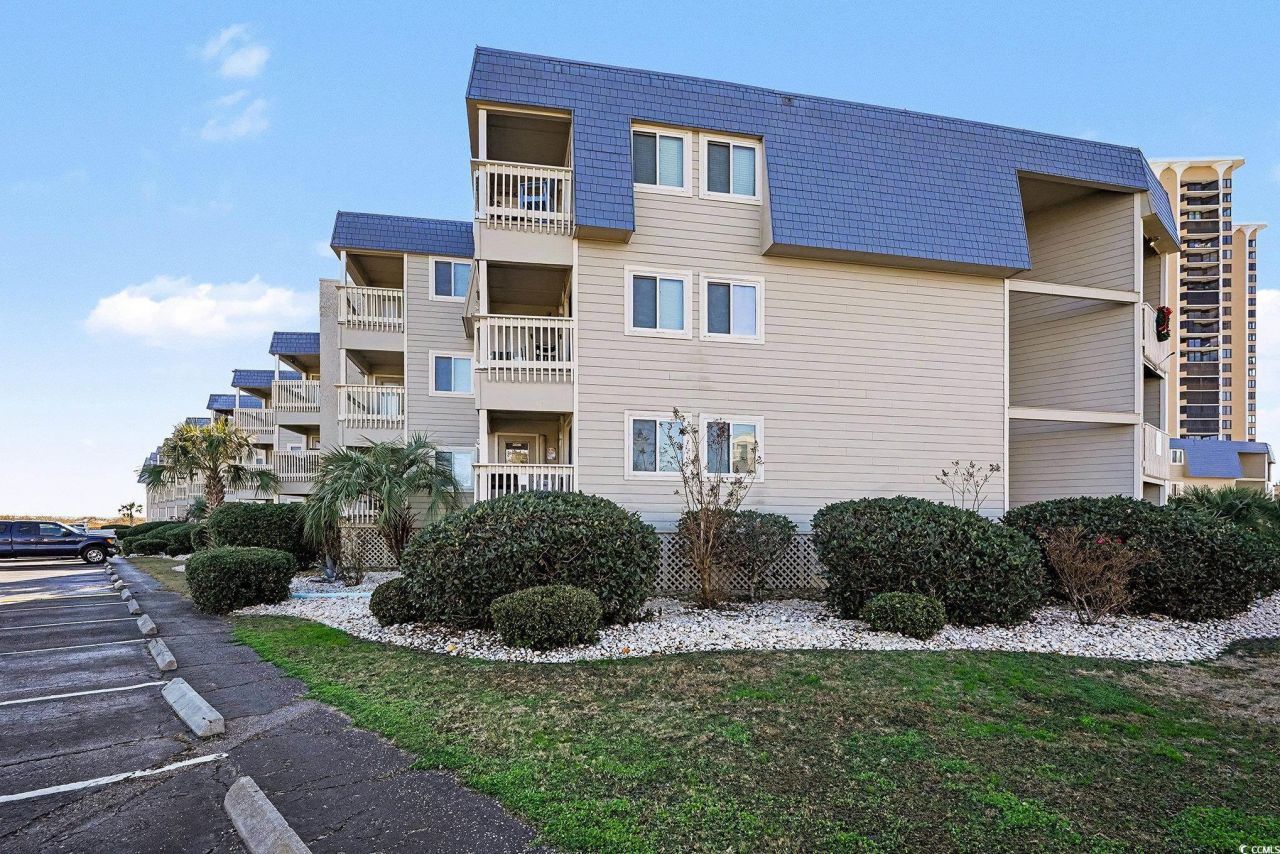 9670 Shore Dr. Photo 27