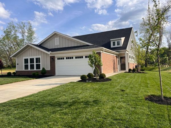 1061 Olivewood Avenue, Batavia, OH 45103