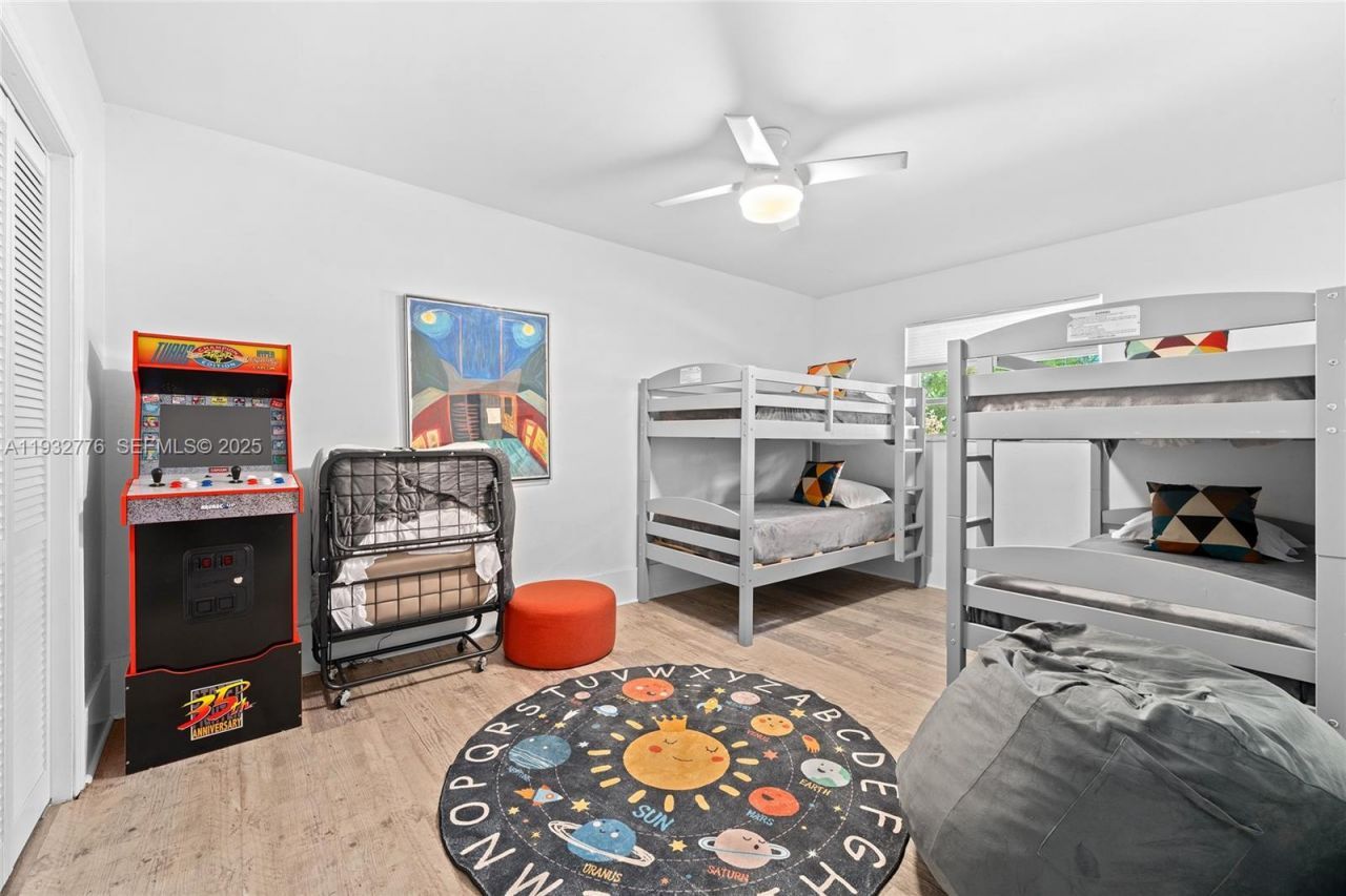 14400 NE 4th Ave, Miami, FL 33161 Photo