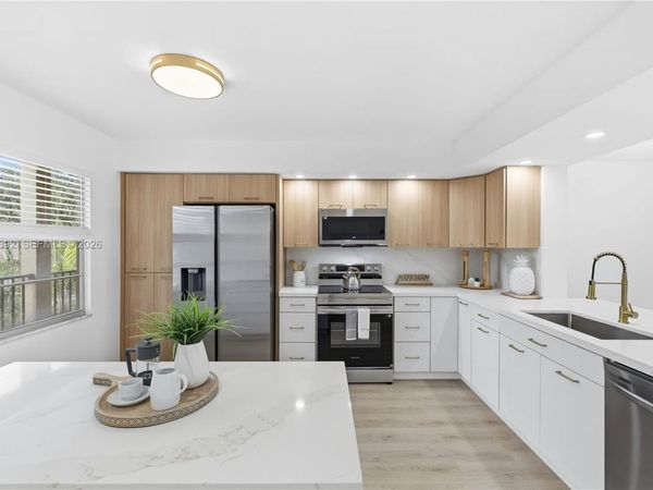 1101 SW 128th Ter, Unit 313C, Pembroke Pines, FL 33027