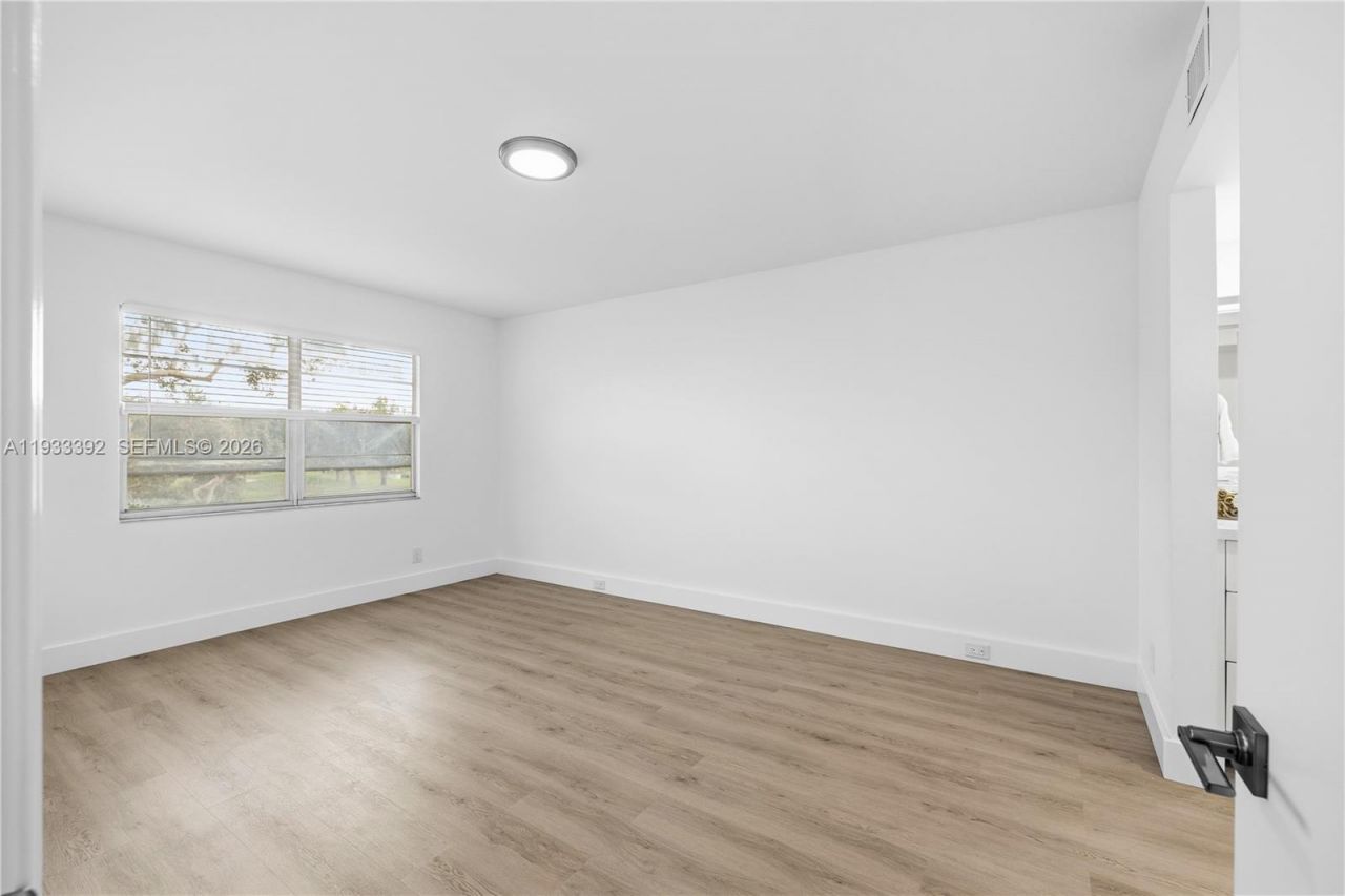 1101 SW 128th Ter, Unit 313C, Pembroke Pines, FL 33027 Photo