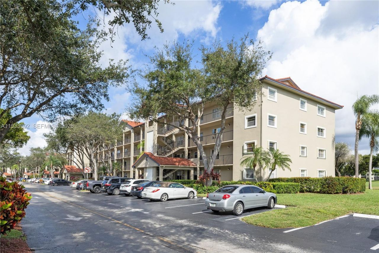 1101 SW 128th Ter, Unit 313C, Pembroke Pines, FL 33027 Photo