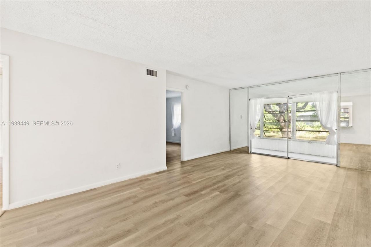 7605 NW 5th Pl, Unit 103, Margate, FL 33063 Photo