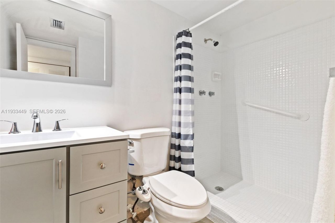 7605 NW 5th Pl, Unit 103, Margate, FL 33063 Photo