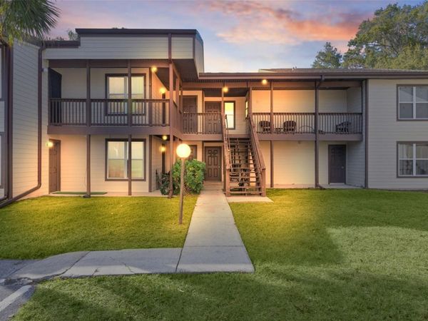 15104 SANDALWOOD DRIVE, Unit 104, WILDWOOD, FL 34785