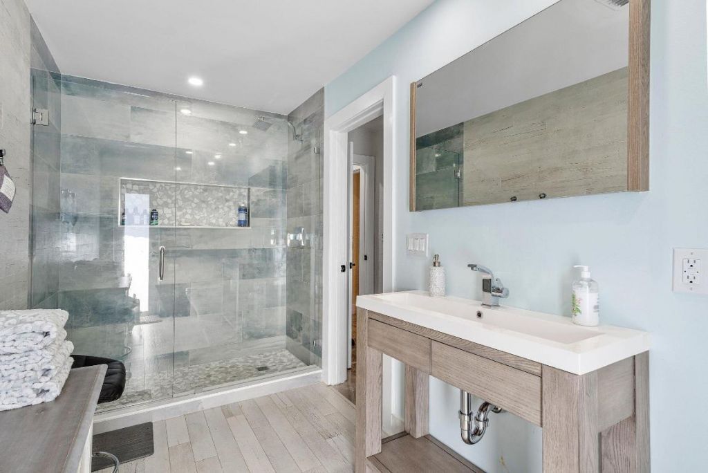 2200 SE 9th Street, Pompano Beach, FL 33062 Photo