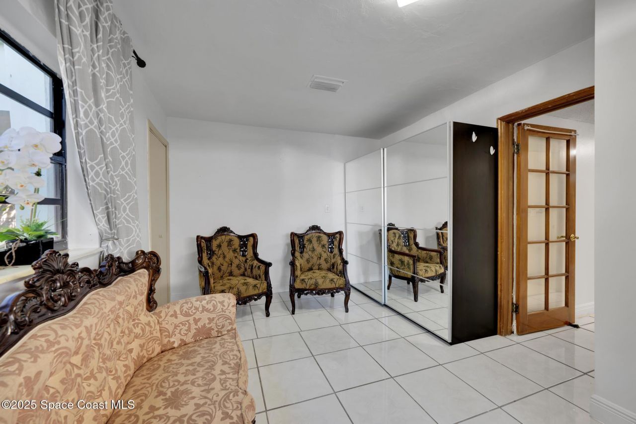 462 E 39 Street , Hialeah, FL 33012 Photo