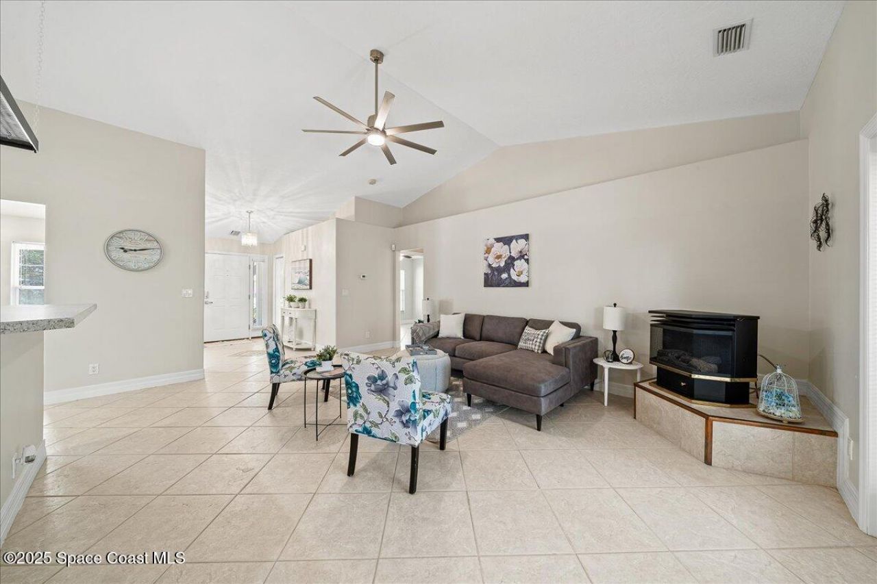 581 Drexel Avenue Ne, Palm Bay, FL 32907 Photo