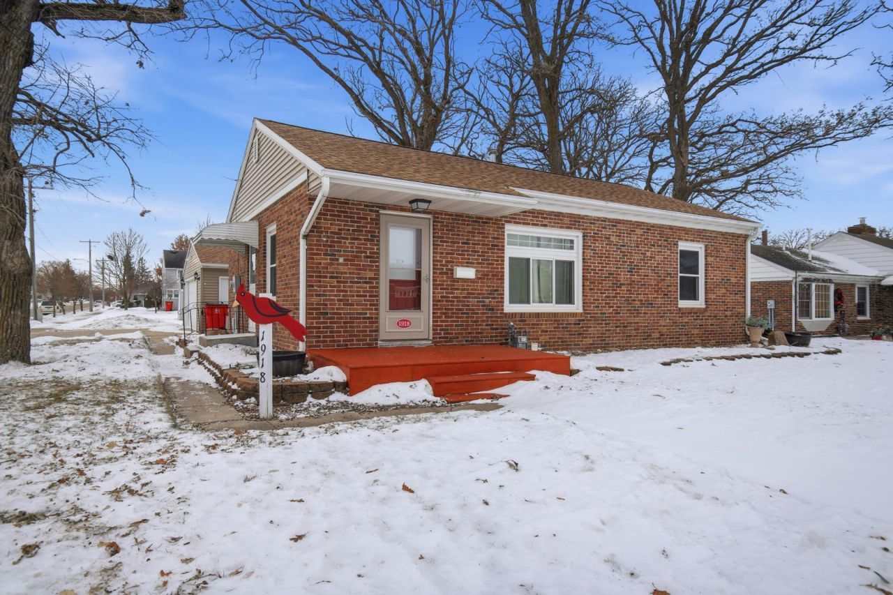 1918 7th Avenue Ne, Austin, MN 55912 Main Photo