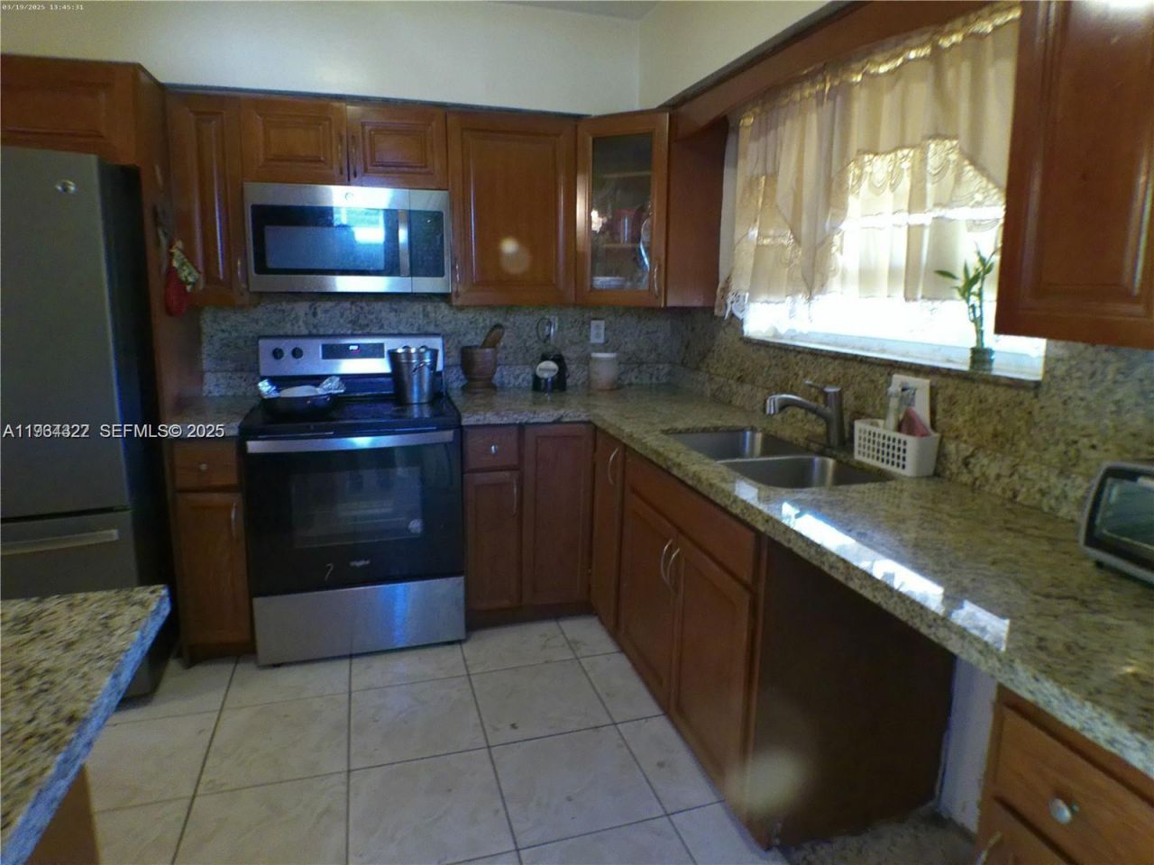 15775 NE 13th Ave, North Miami Beach, FL 33162 Photo