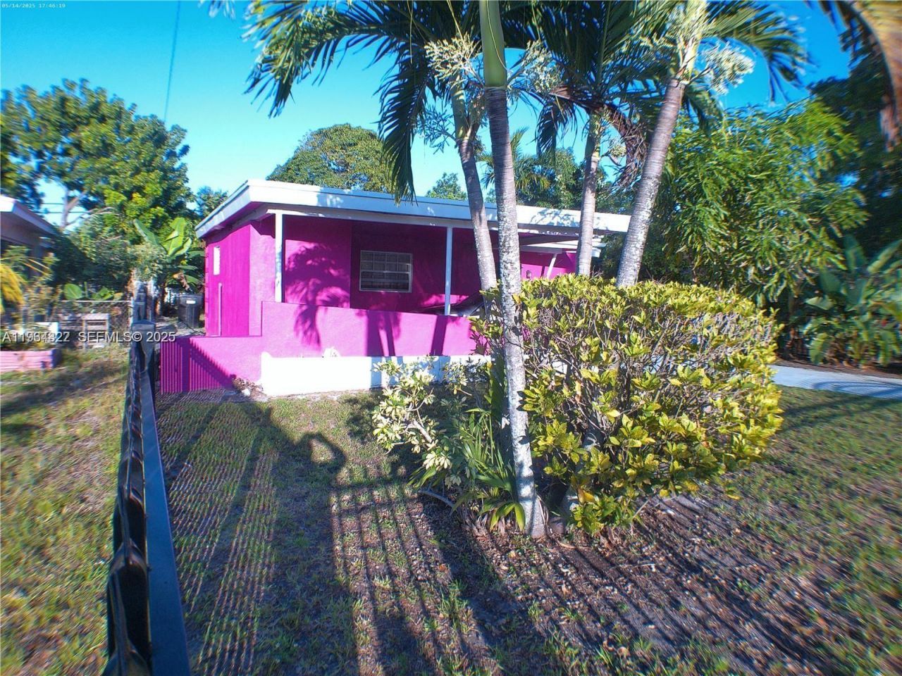 15775 NE 13th Ave, North Miami Beach, FL 33162 Photo